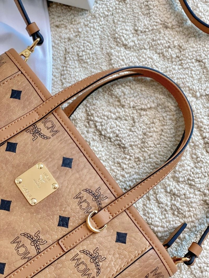 MCM Shopping Bags Trendy 63819