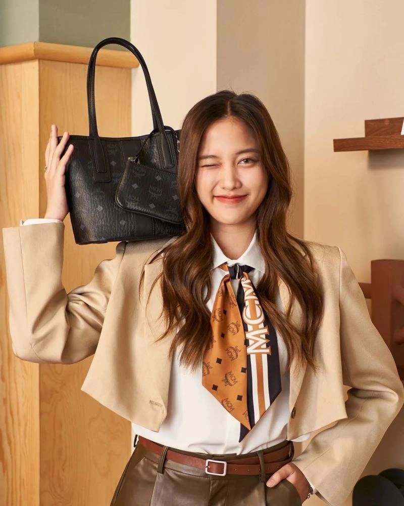 Fashionable MCM Shopping Bags 63885
