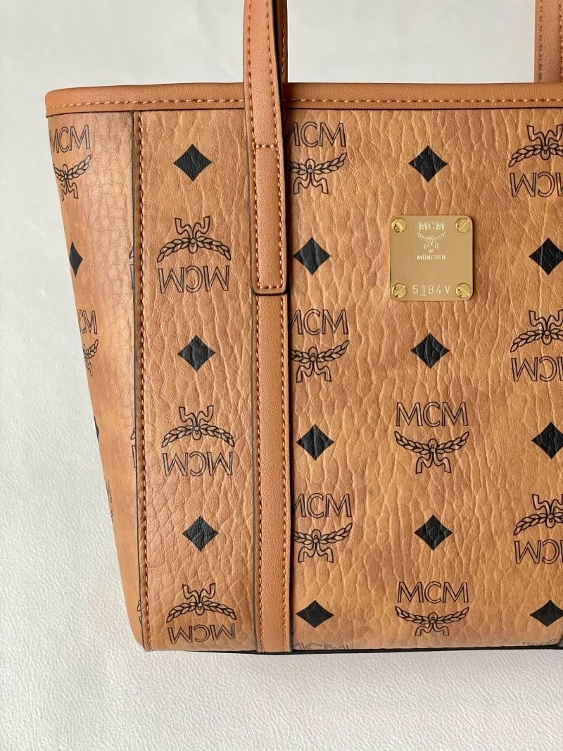 MCM Shopping Bags Versatile 63780