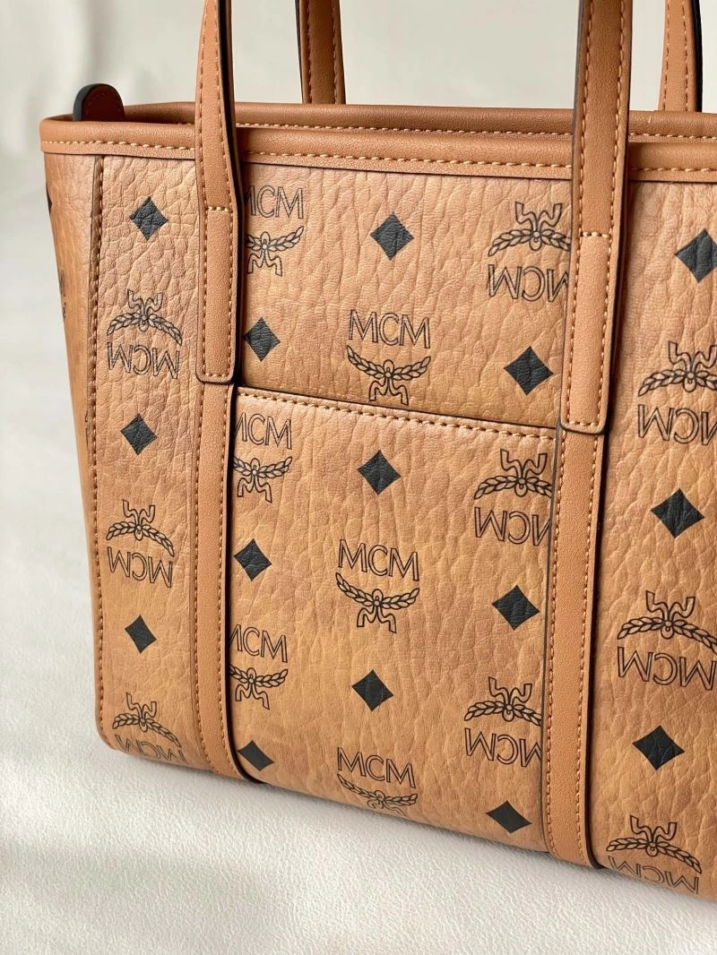 MCM Shopping Bags Versatile 63780