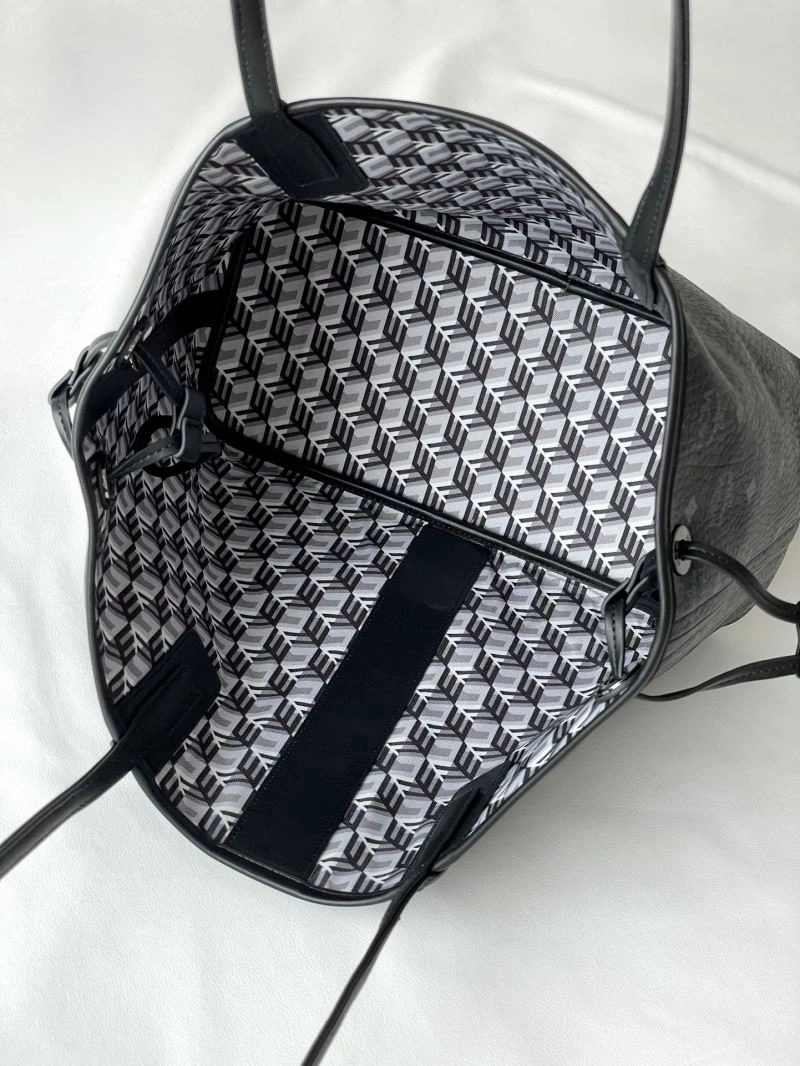 EyeCatching MCM Shopping Bags 63800