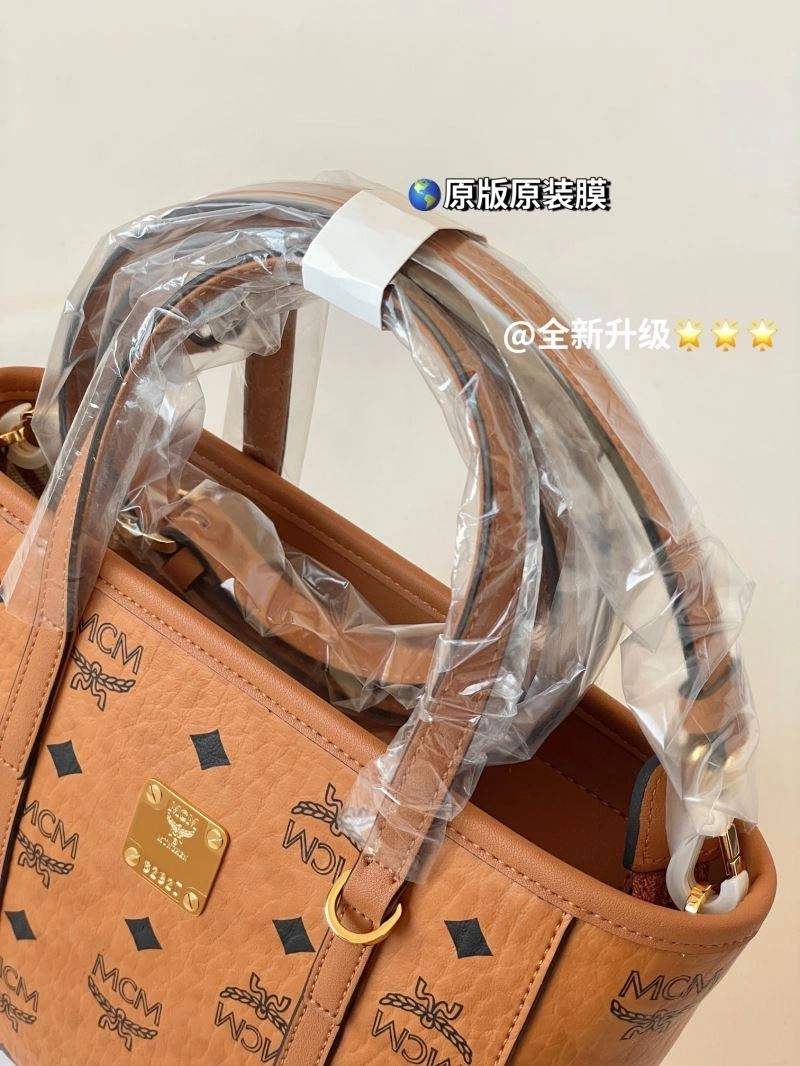 MCM Shopping Bags Fashionable 63782