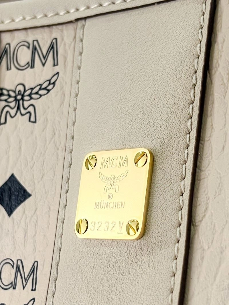 MCM Shopping Bags Durable 63772