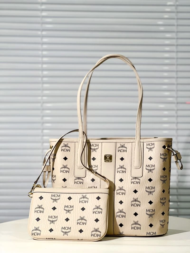 MCM Shopping Bags Lightweight 63766