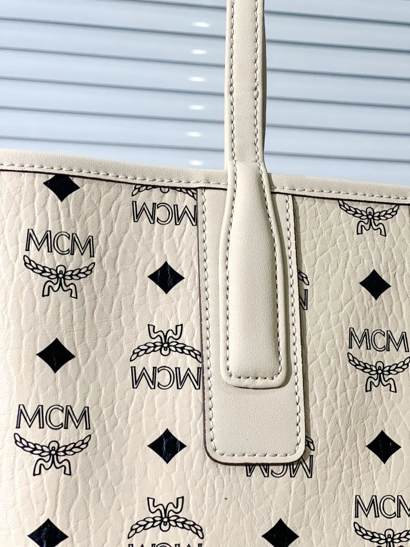 MCM Shopping Bags Sophisticated 63770