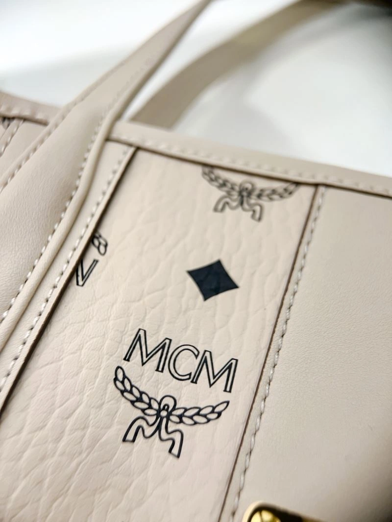 MCM Shopping Bags Sophisticated 63770