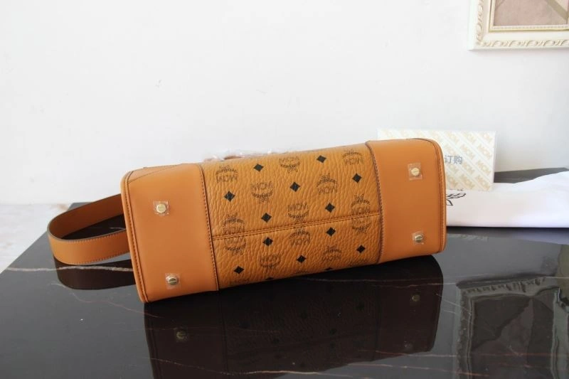 MCM Shopping Bags Fashionable 63731