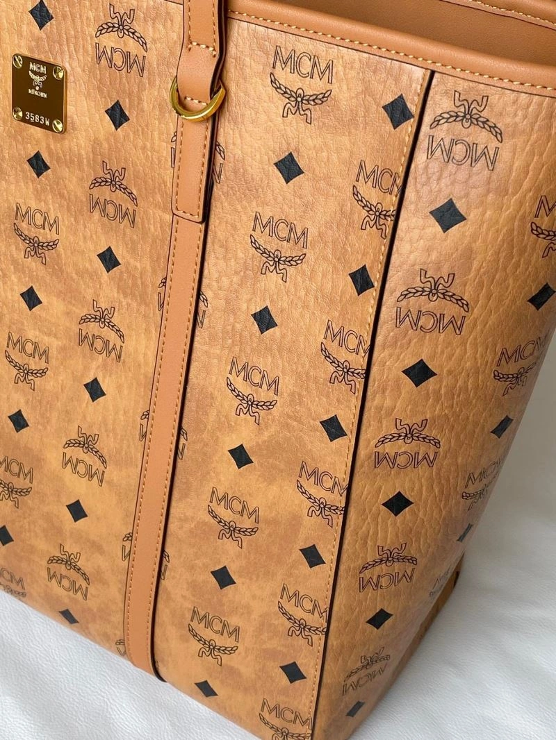 MCM Shopping Bags Fashionable 63731