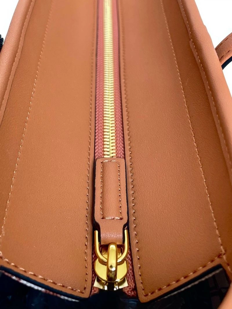 MCM Shopping Bags Fashionable 63731
