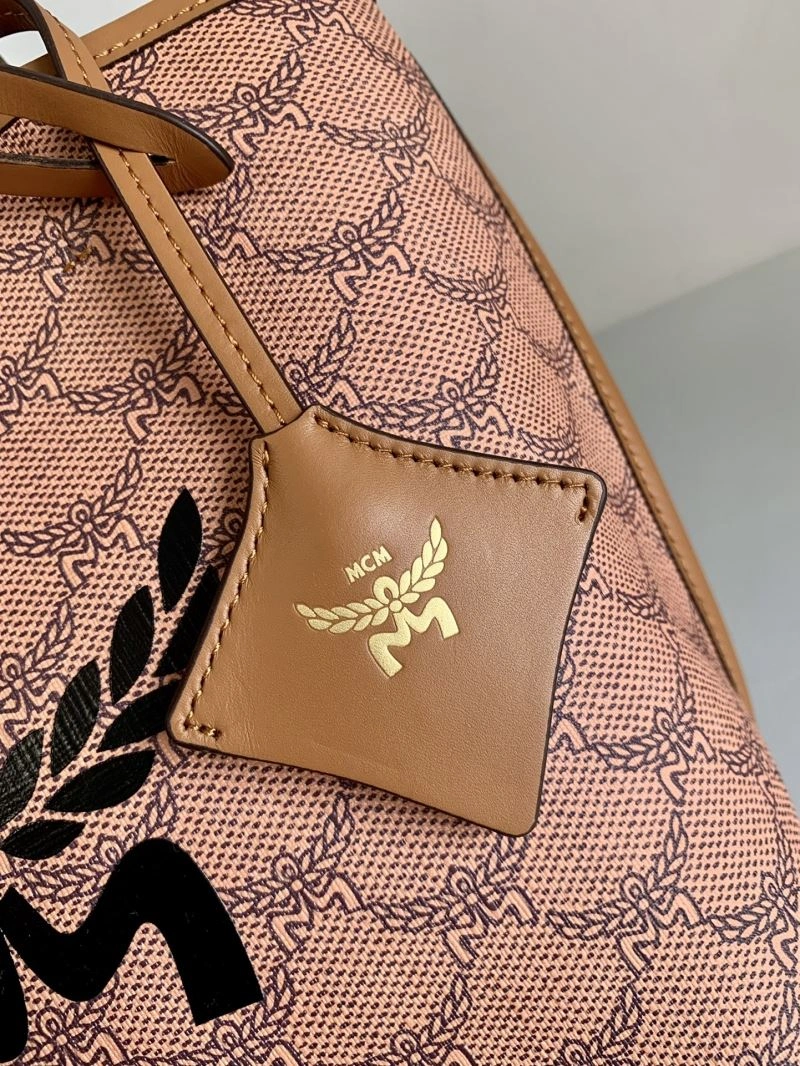 MCM Shopping Bags Resilient 63790