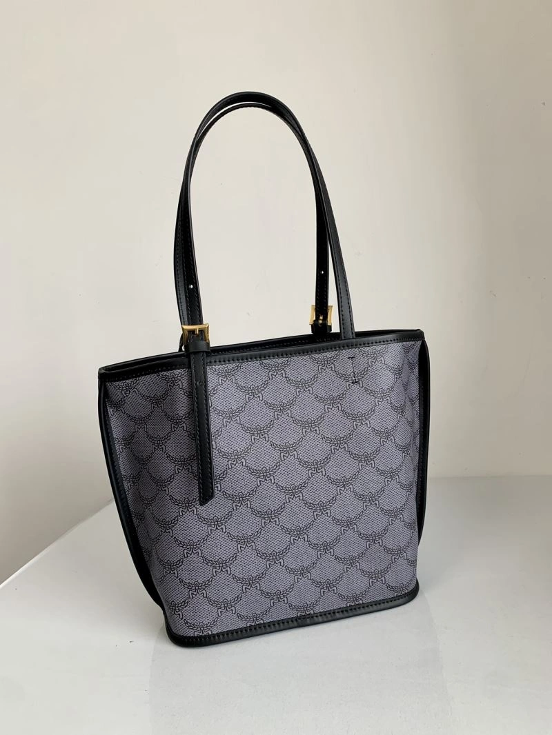MCM Shopping Bags Youthful 63721