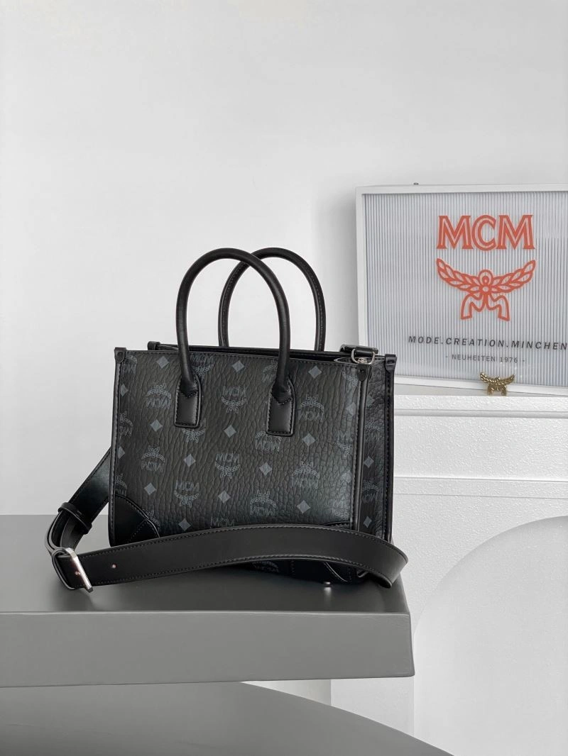 MCM Shopping Bags Trendy 63711
