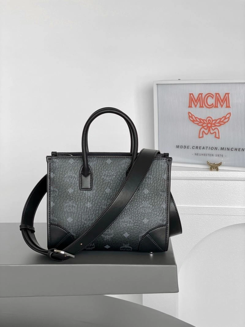 MCM Shopping Bags Trendy 63711