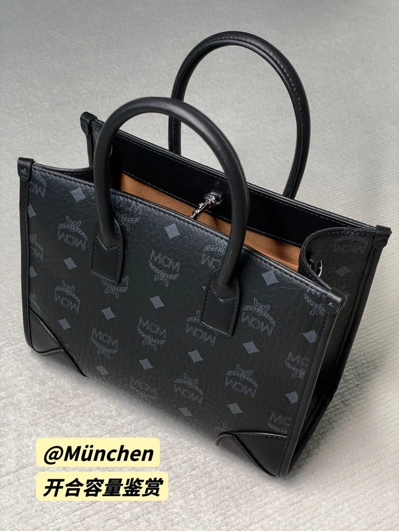 FashionForward MCM Shopping Bags 64161