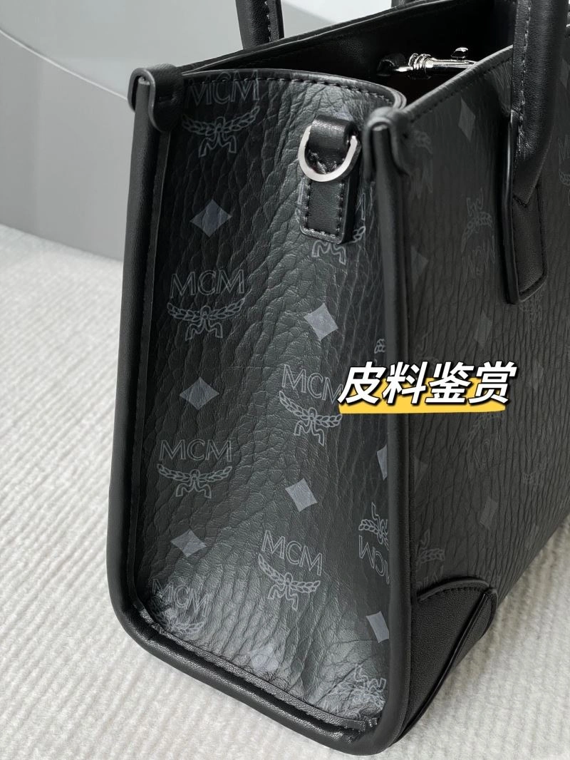 FashionForward MCM Shopping Bags 64161