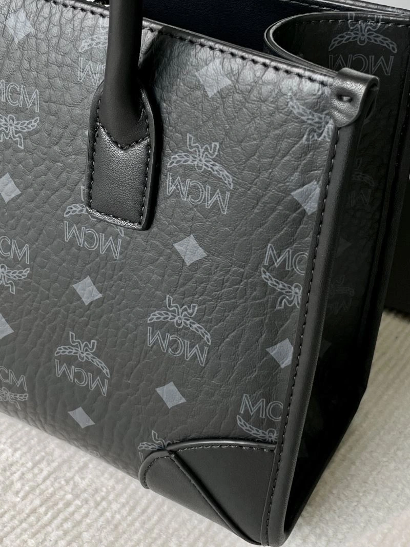 FashionForward MCM Shopping Bags 64161