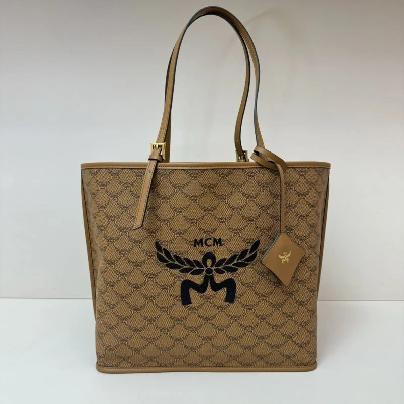 MCM Shopping Bags Cozy 64150