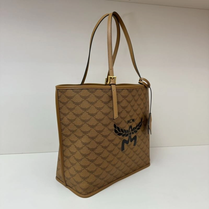 MCM Shopping Bags Cozy 64150