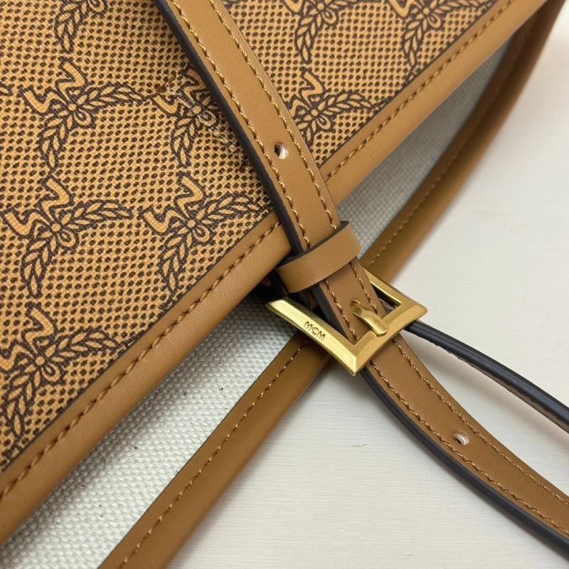 MCM Shopping Bags Cozy 64150