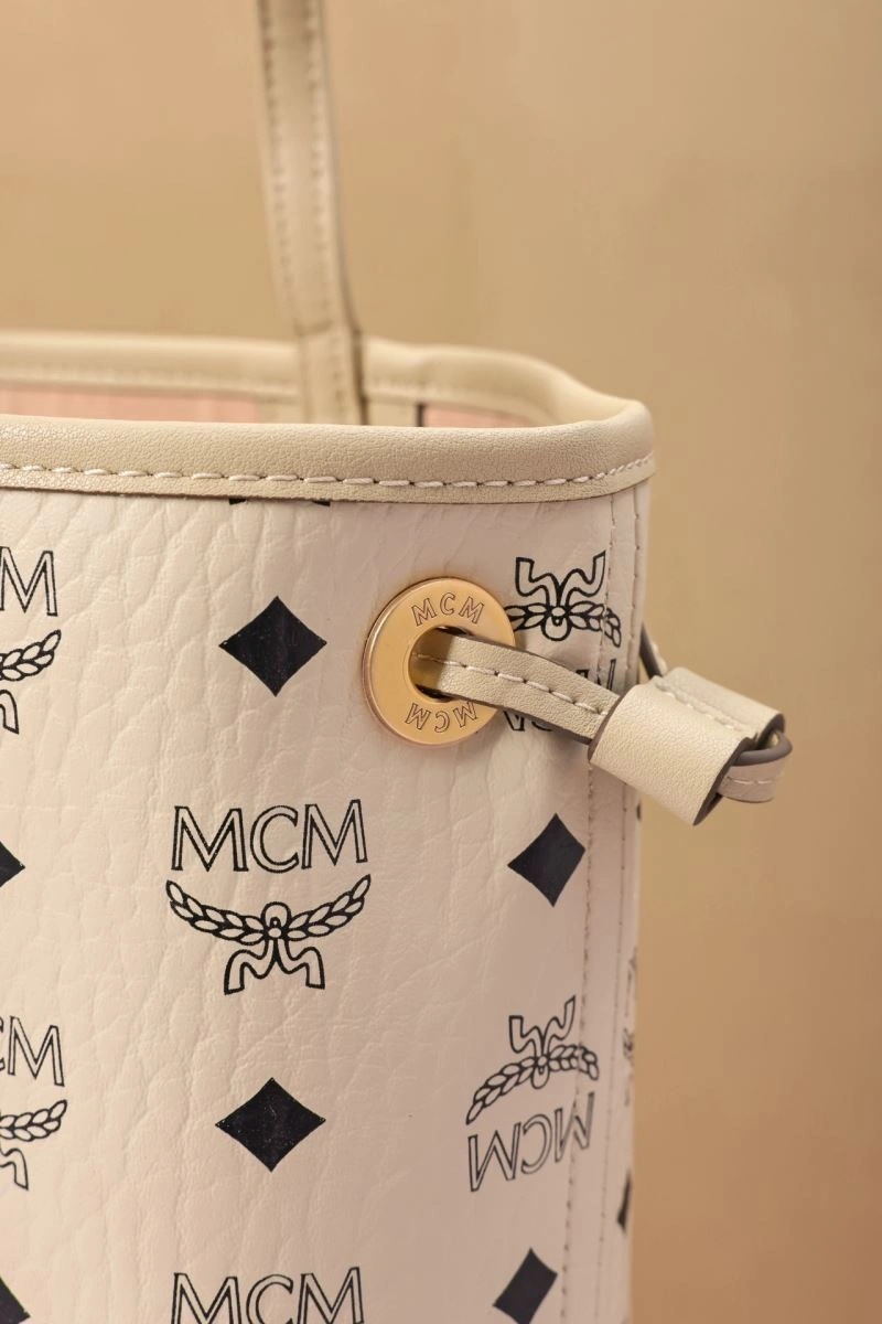 Comfortable MCM Shopping Bags 64159