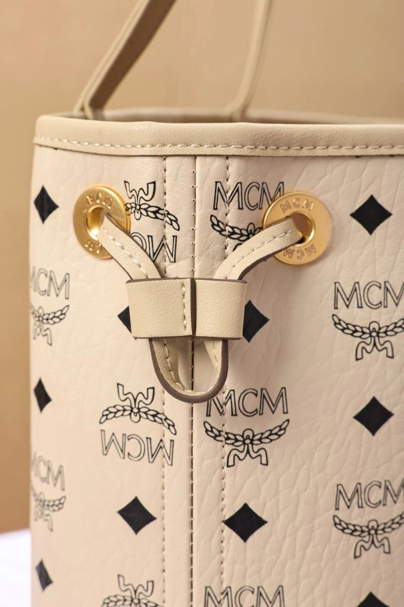 Comfortable MCM Shopping Bags 64159