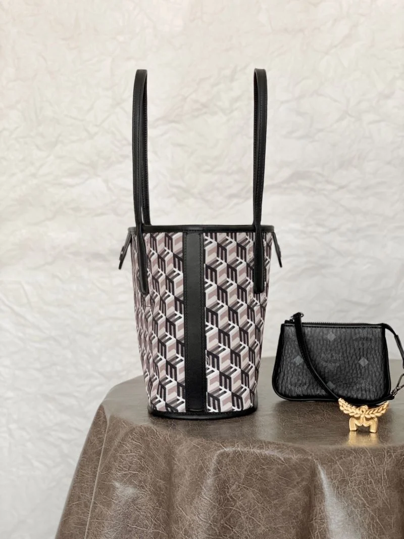 Snug MCM Shopping Bags 45656