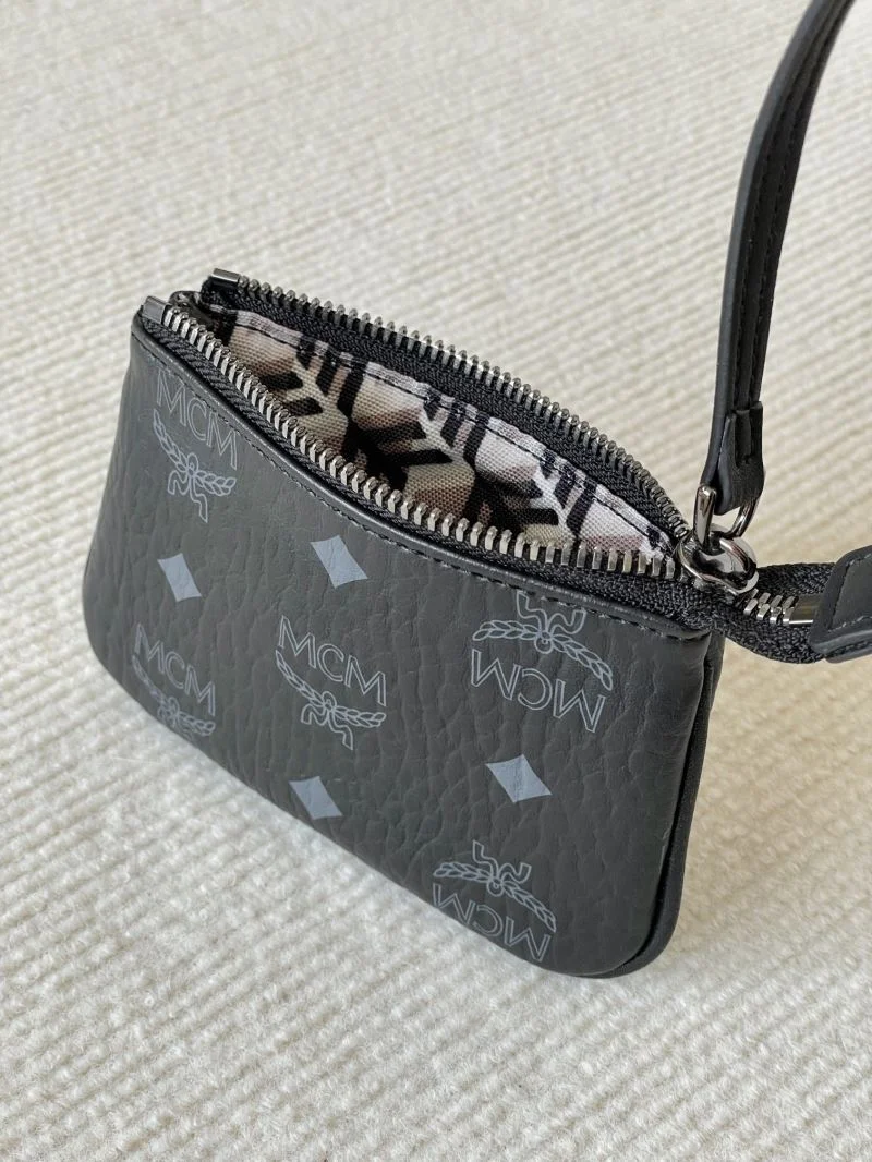 Snug MCM Shopping Bags 45656