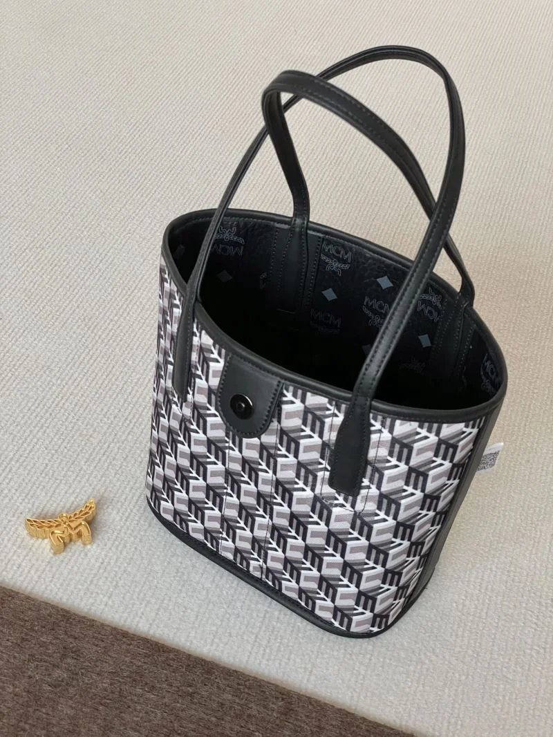 Snug MCM Shopping Bags 45656