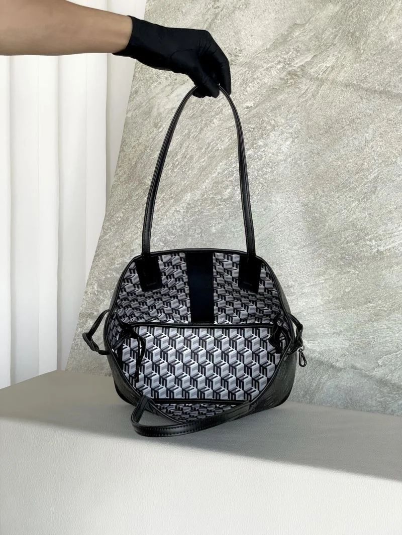 MCM Shopping Bags Seasonal 45660