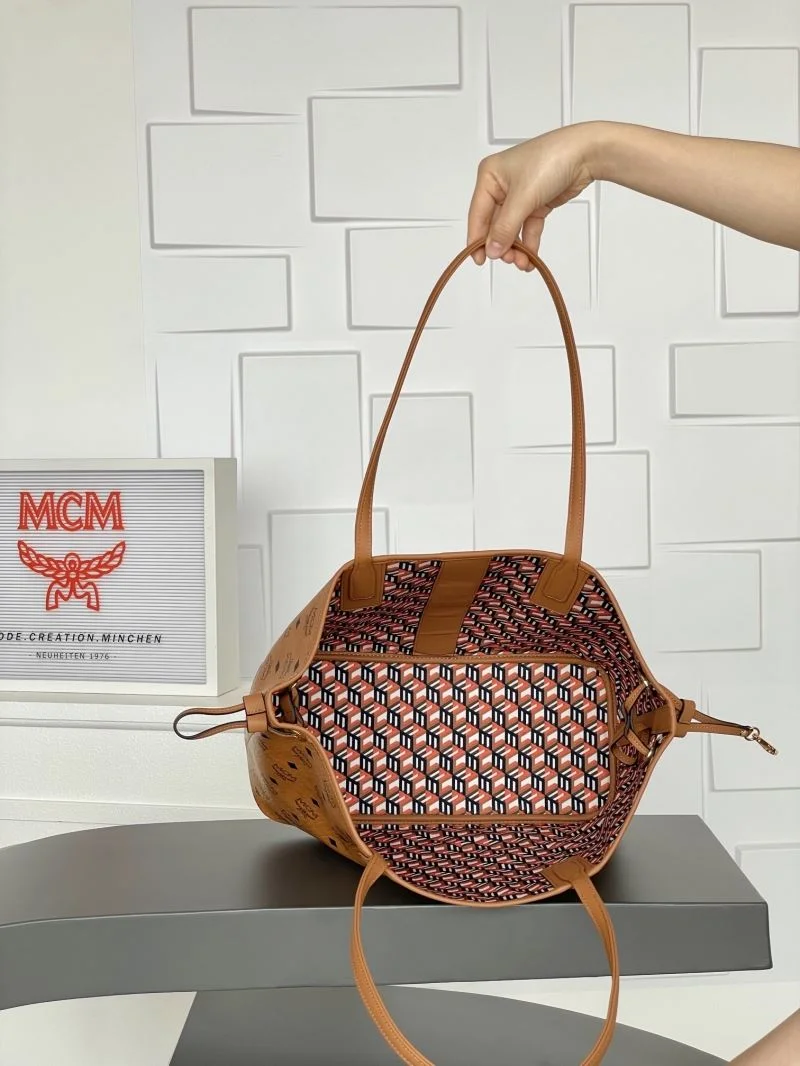 MCM Shopping Bags Comfortable 45678