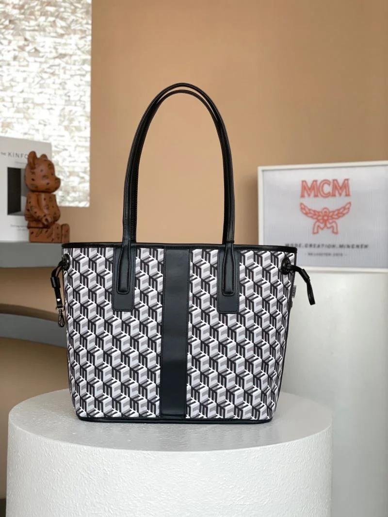 Unisex MCM Shopping Bags 45709