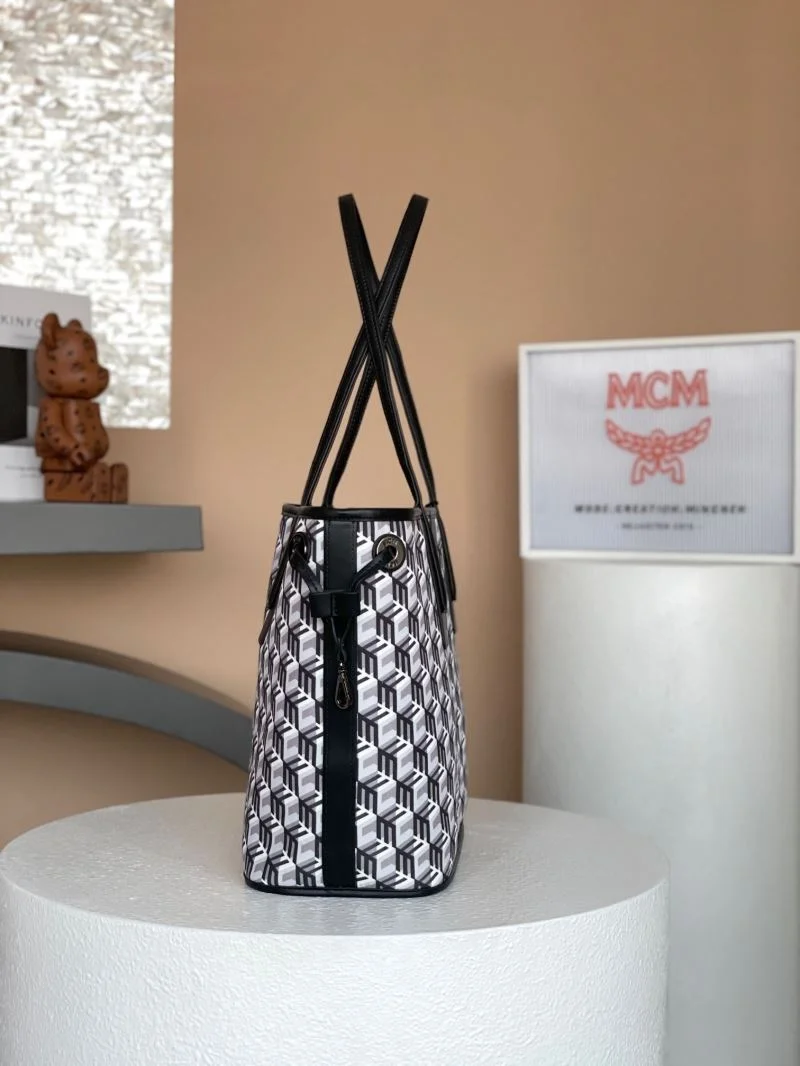 Unisex MCM Shopping Bags 45709