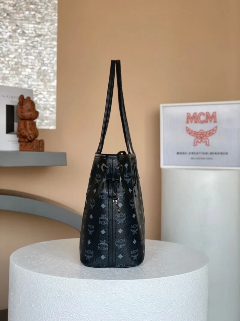 Unisex MCM Shopping Bags 45709