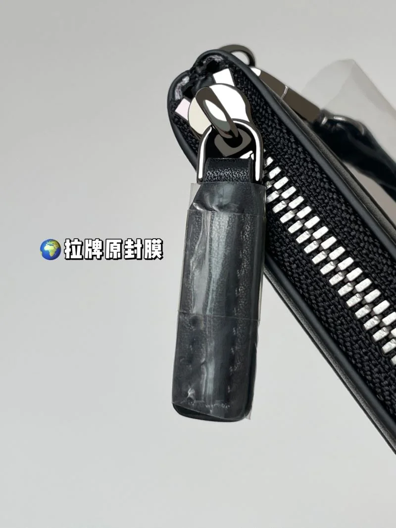 Unisex MCM Shopping Bags 45709