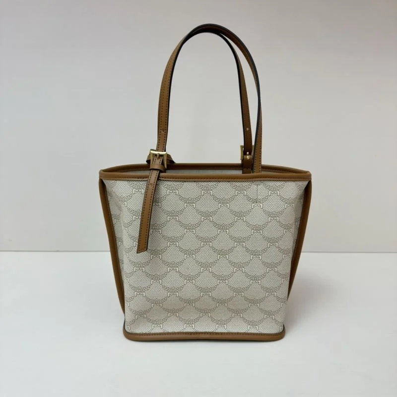 SmoothTexture MCM Shopping Bags 45681