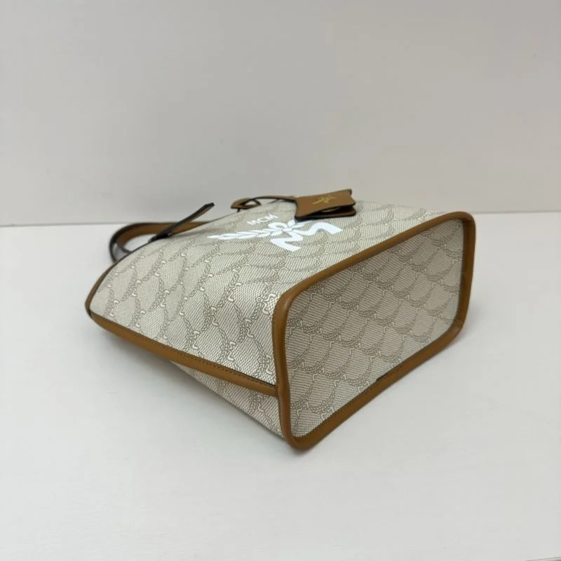 SmoothTexture MCM Shopping Bags 45681