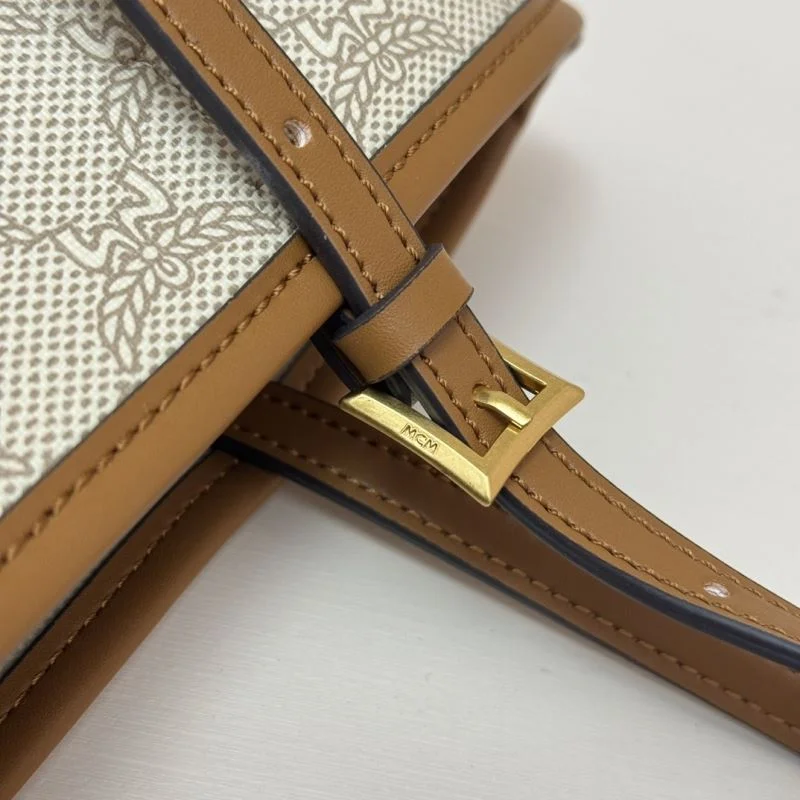 SmoothTexture MCM Shopping Bags 45681