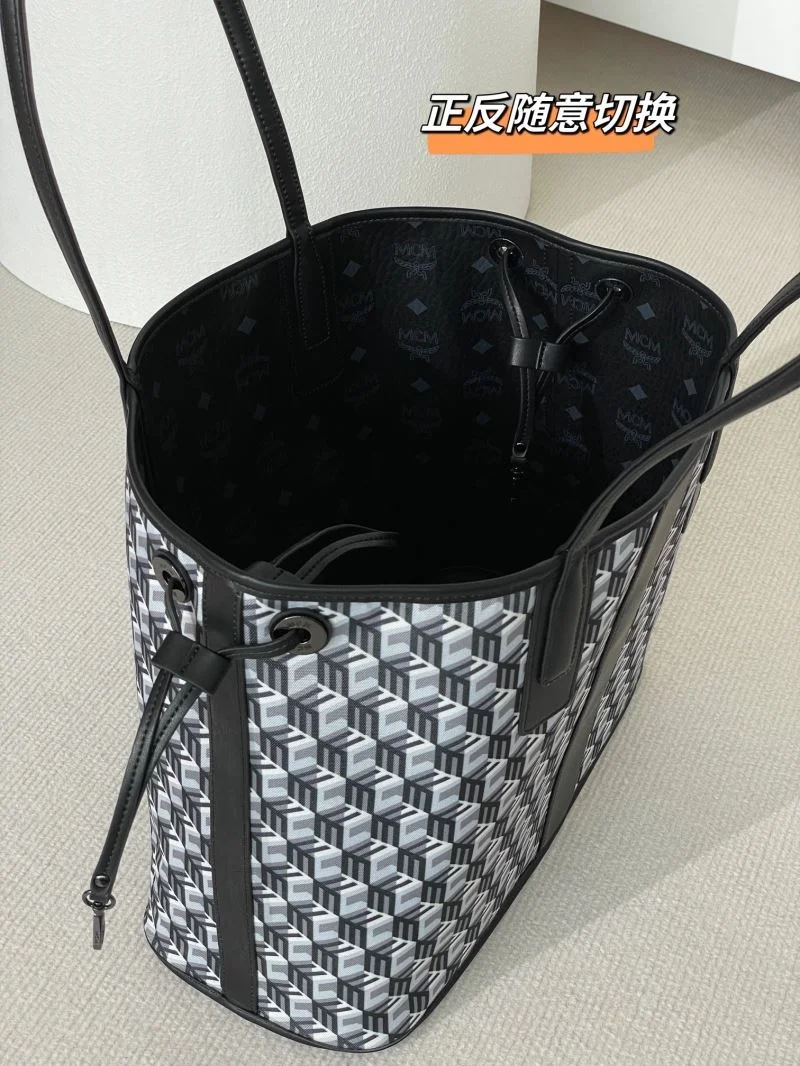Efficient MCM Shopping Bags 45654