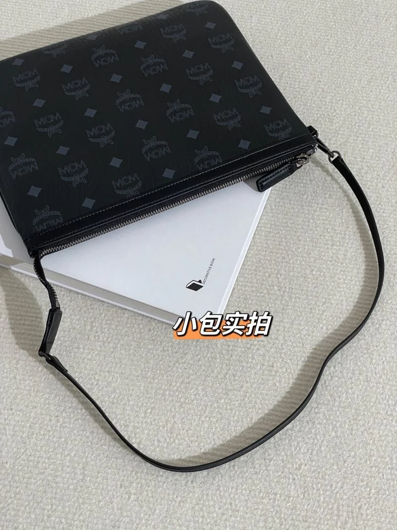 Efficient MCM Shopping Bags 45654