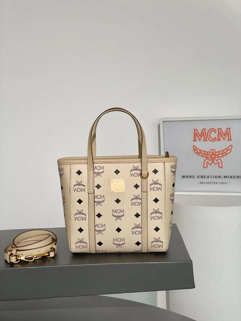 Functional MCM Shopping Bags 45652