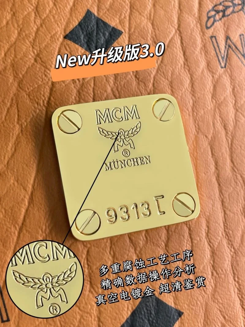 MCM Shopping Bags Unisex 45640