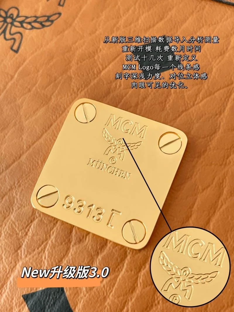 MCM Shopping Bags Unisex 45640