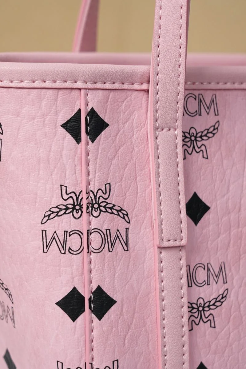 MCM Shopping Bags Bold 45637