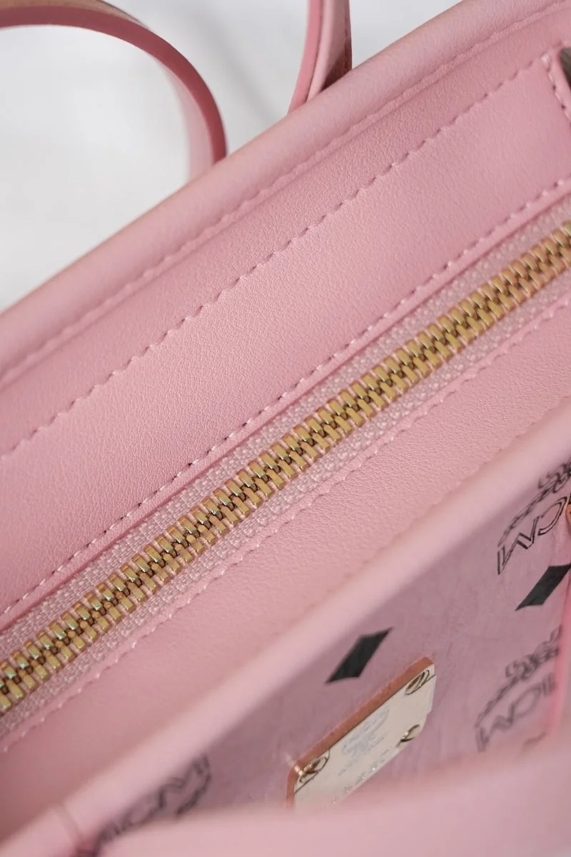 MCM Shopping Bags Bold 45637