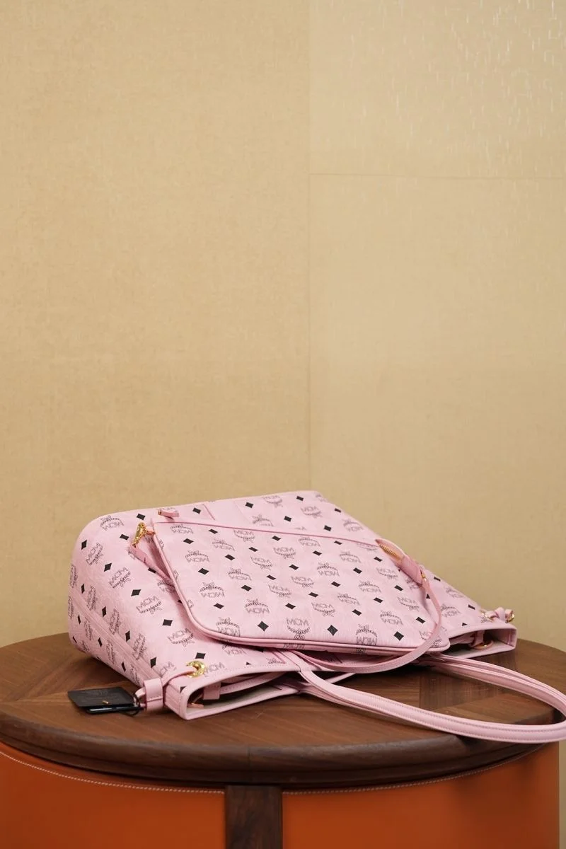 MCM Shopping Bags Effortless 45641
