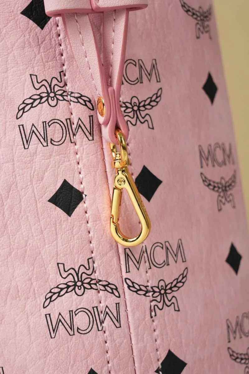 MCM Shopping Bags Breathable 45633