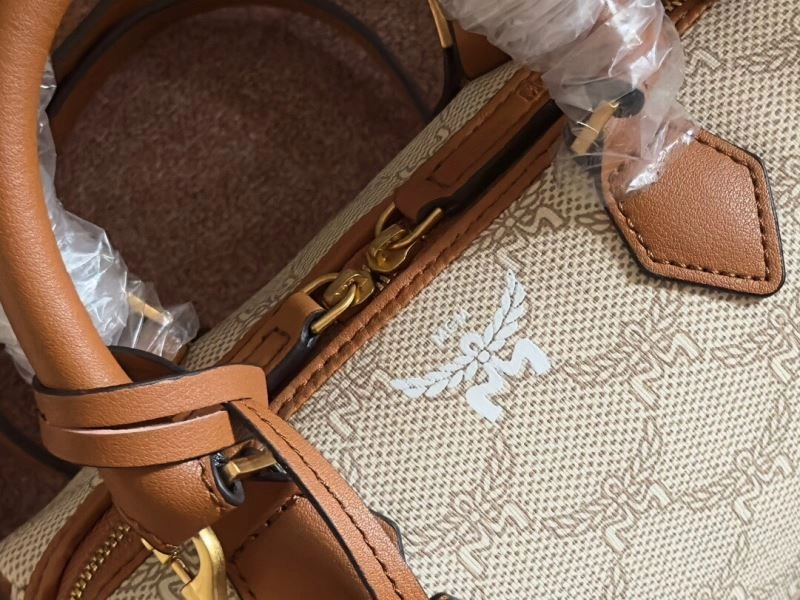 Compact MCM Top Handle Bags 89631