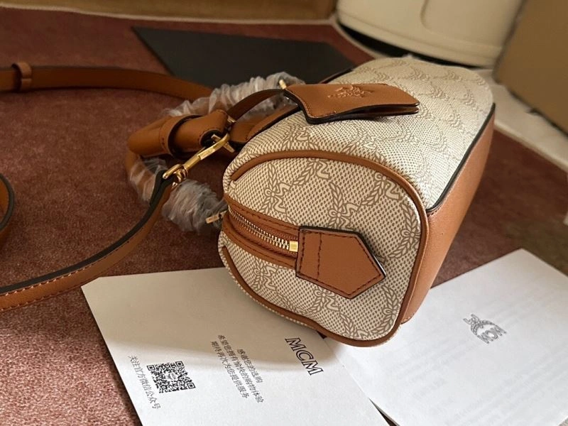 Compact MCM Top Handle Bags 89631