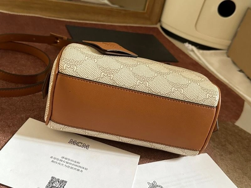 Compact MCM Top Handle Bags 89631