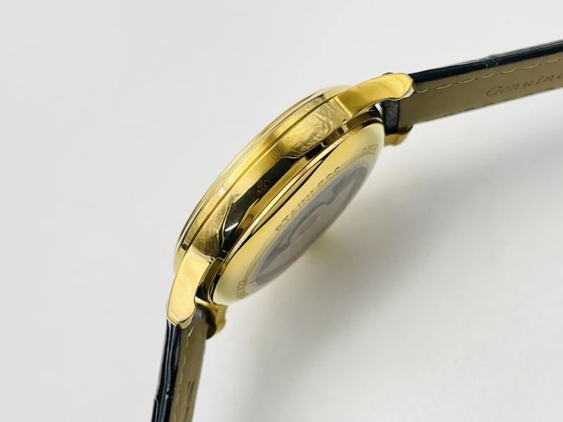 Modern MONTBLANC Watches 190144